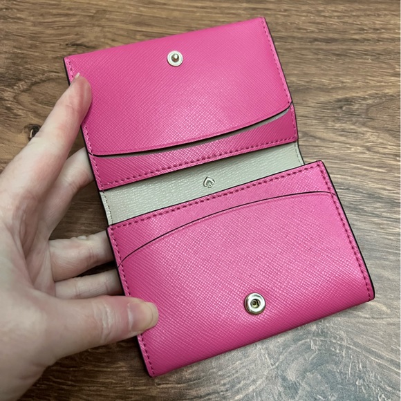 Kate Spade Card Case Pink Leather NWOT - Picture 2 of 2